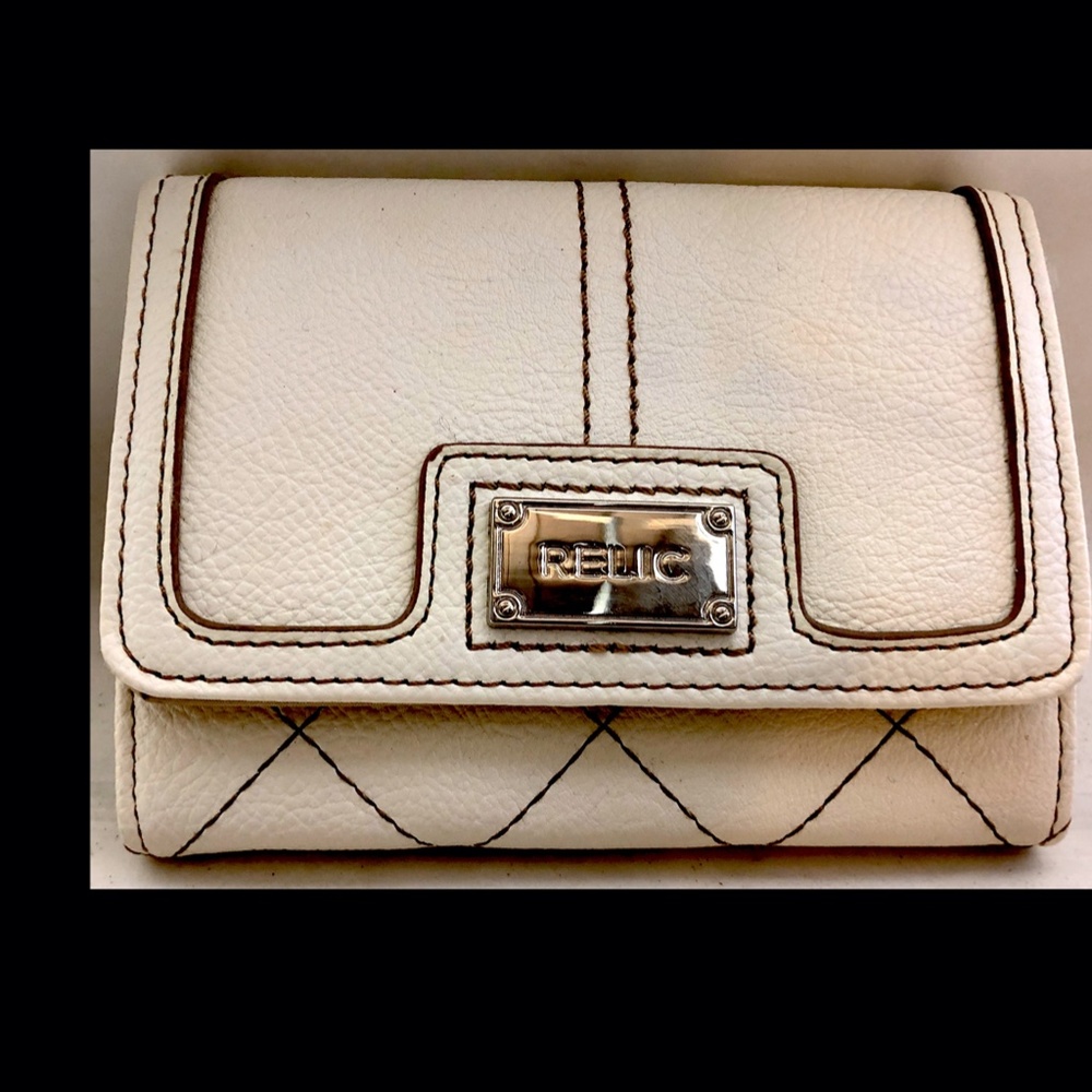 Relic Wallet NWT $28.00